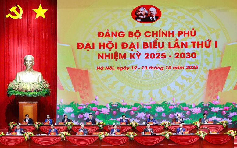 Tổng Bí thư Tô Lâm nhấn mạnh 3 yêu cầu và 5 định hướng công tác trọng tâm với Đảng bộ Chính phủ- Ảnh 8.
