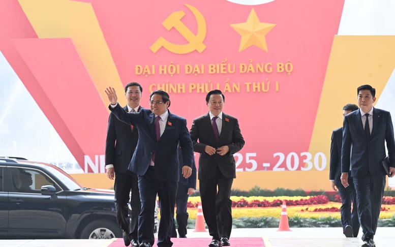 Tổng Bí thư Tô Lâm nhấn mạnh 3 yêu cầu và 5 định hướng công tác trọng tâm với Đảng bộ Chính phủ- Ảnh 20.