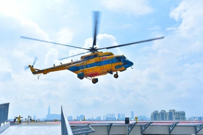 Việt Nam lần đầu tiên sở hữu bệnh viện có 2 sân bay trực thăng cấp cứu- Ảnh 1. Việt Nam lần đầu tiên sở hữu bệnh viện có 2 sân bay trực thăng cấp cứu- Ảnh 1.