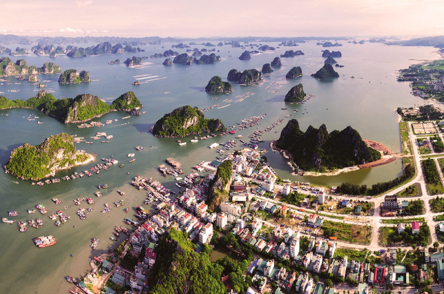 Việt Nam sắp triển khai siêu tổ hợp du lịch nghỉ dưỡng 25.000 tỷ, tọa lạc tại đặc khu kinh tế đầu tiên của cả nước- Ảnh 2. Việt Nam sắp triển khai siêu tổ hợp du lịch nghỉ dưỡng 25.000 tỷ, tọa lạc tại đặc khu kinh tế đầu tiên của cả nước- Ảnh 2.