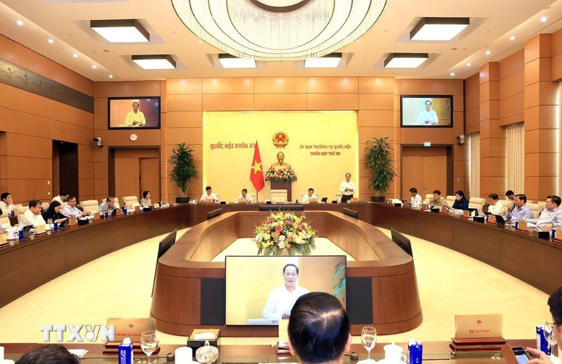 Phát triển kinh tế - xã hội năm 2025 đạt và vượt tất cả các chỉ tiêu- Ảnh 1.