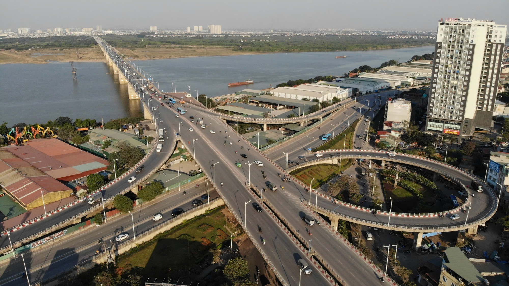 Kinh tế Thủ đô: Bứt phá từ khoa học công nghệ, vững bước trong kỷ nguyên mới- Ảnh 4.