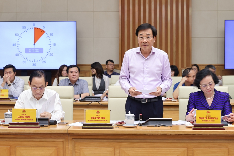 Phối hợp chặt chẽ, chung sức đồng lòng để tổ chức thành công "kỳ họp lịch sử" của Quốc hội khóa XV- Ảnh 4.