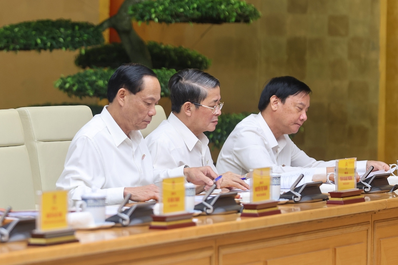 Phối hợp chặt chẽ, chung sức đồng lòng để tổ chức thành công "kỳ họp lịch sử" của Quốc hội khóa XV- Ảnh 3.