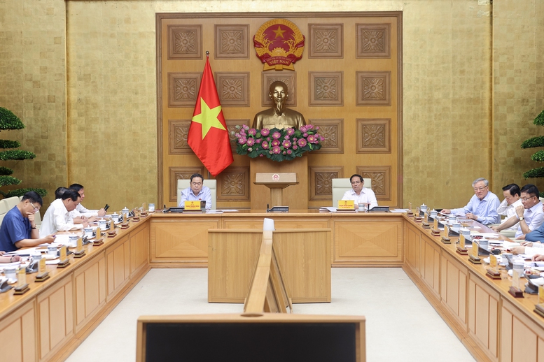 Phối hợp chặt chẽ, chung sức đồng lòng để tổ chức thành công "kỳ họp lịch sử" của Quốc hội khóa XV- Ảnh 8.