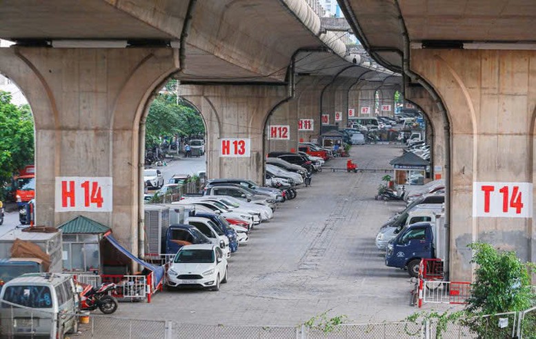 Kiểm tra, rà soát toàn bộ việc cấp phép, quản lý, khai thác, vận hành bãi đỗ xe- Ảnh 1. Kiểm tra, rà soát toàn bộ việc cấp phép, quản lý, khai thác, vận hành bãi đỗ xe- Ảnh 1.