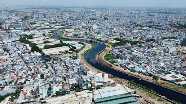 Dự án cải tạo con kênh dài nhất thành phố giàu nhất Việt Nam tăng vốn lên hơn 9.000 tỷ- Ảnh 1. Dự án cải tạo con kênh dài nhất thành phố giàu nhất Việt Nam tăng vốn lên hơn 9.000 tỷ- Ảnh 1.