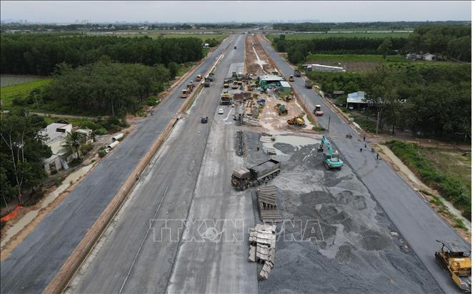 Kỷ luật tài khóa: Trụ cột cho mục tiêu tăng trưởng bền vững- Ảnh 2.