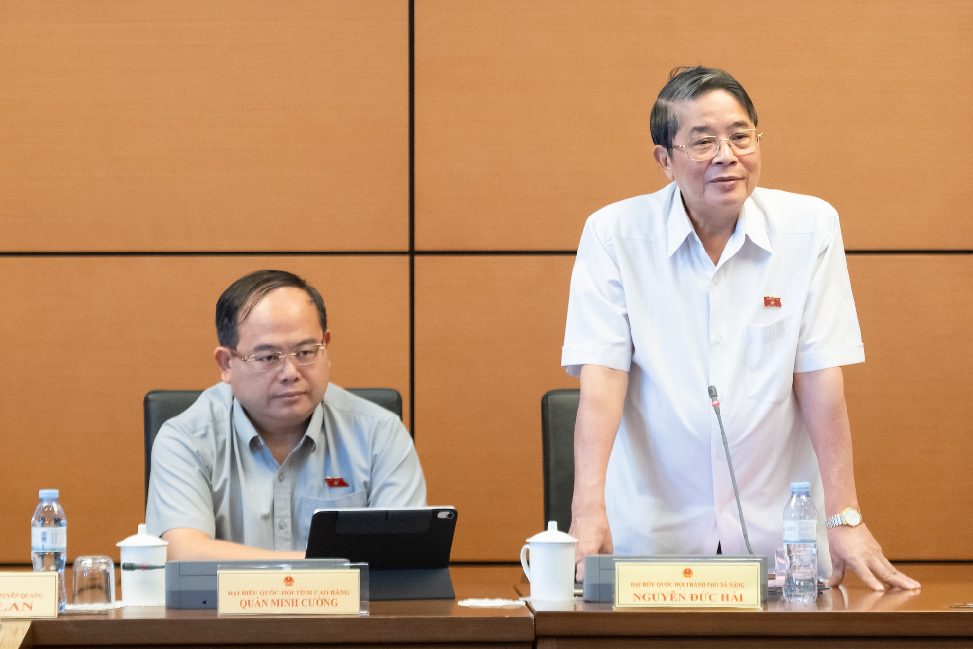 Phó Chủ tịch Quốc hội Nguyễn Đức Hải: Cần kết hợp đầu tư công và đầu tư tư nhân để thúc đẩy động lực tăng trưởng- Ảnh 3. Phó Chủ tịch Quốc hội Nguyễn Đức Hải: Cần kết hợp đầu tư công và đầu tư tư nhân để thúc đẩy động lực tăng trưởng- Ảnh 3.