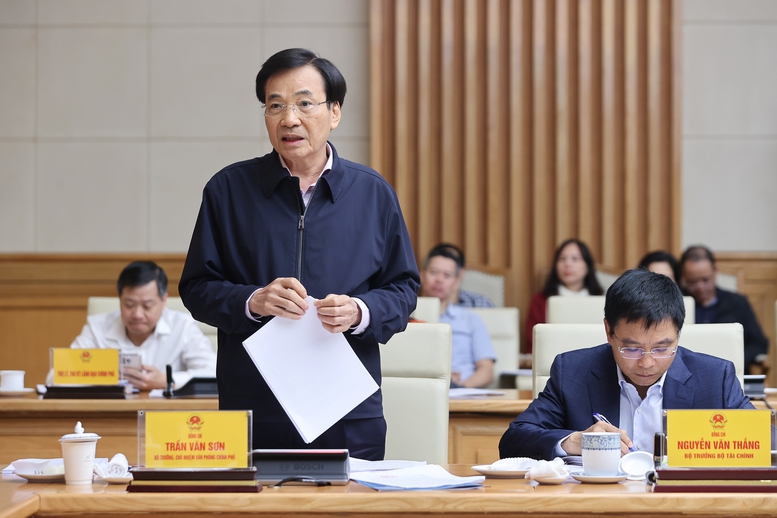 Thủ tướng: Chủ động, tích cực thúc đẩy các dự án đường sắt và chuyển giao, phát triển công nghệ- Ảnh 4. Thủ tướng: Chủ động, tích cực thúc đẩy các dự án đường sắt và chuyển giao, phát triển công nghệ- Ảnh 4.