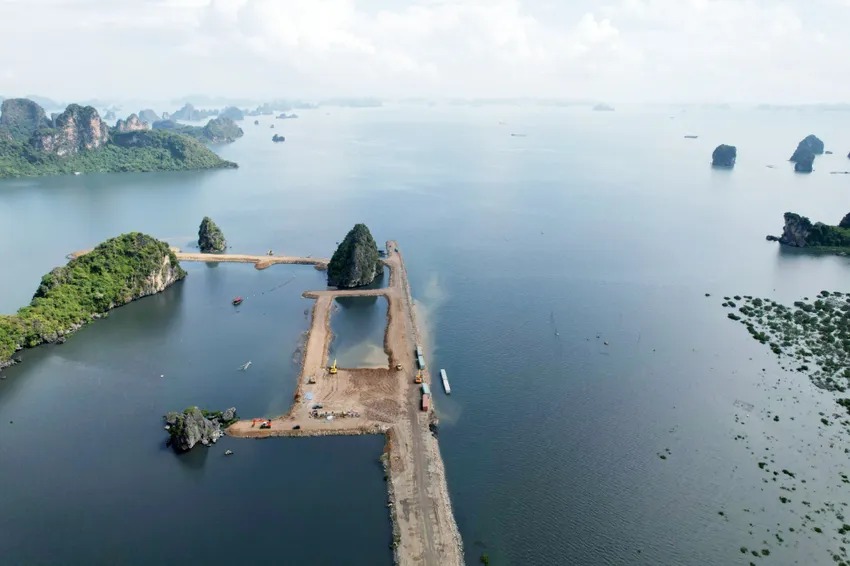 Tỉnh được ví như ‘Việt Nam thu nhỏ’ sắp có đô thị lấn biển hơn 1.200 tỷ với mặt tiền đắt giá- Ảnh 2. Tỉnh được ví như ‘Việt Nam thu nhỏ’ sắp có đô thị lấn biển hơn 1.200 tỷ với mặt tiền đắt giá- Ảnh 2.