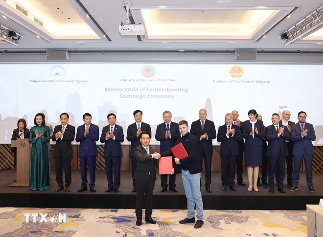 Tuyên bố chung về việc thiết lập quan hệ đối tác chiến lược Việt Nam - Bulgaria- Ảnh 2. Tuyên bố chung về việc thiết lập quan hệ đối tác chiến lược Việt Nam - Bulgaria- Ảnh 2.