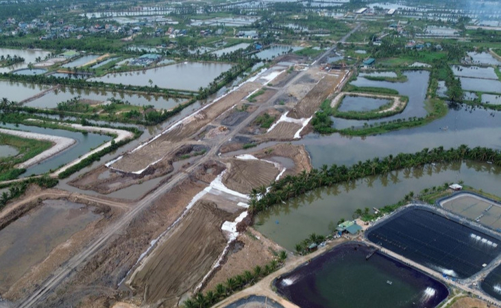 Quảng Ninh ghi nhận nhiều điểm sáng, bứt tốc giải ngân vốn đầu tư công- Ảnh 1. Quảng Ninh ghi nhận nhiều điểm sáng, bứt tốc giải ngân vốn đầu tư công- Ảnh 1.