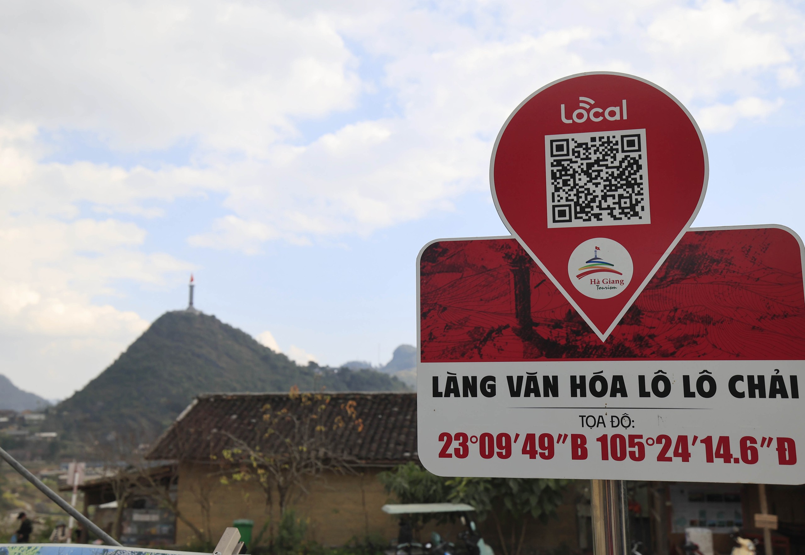 Photo Travel: Lô Lô Chải, "làng cổ tích" cheo leo nơi cực Bắc, đạt danh hiệu toàn cầu- Ảnh 2. Photo Travel: Lô Lô Chải, "làng cổ tích" cheo leo nơi cực Bắc, đạt danh hiệu toàn cầu- Ảnh 2.
