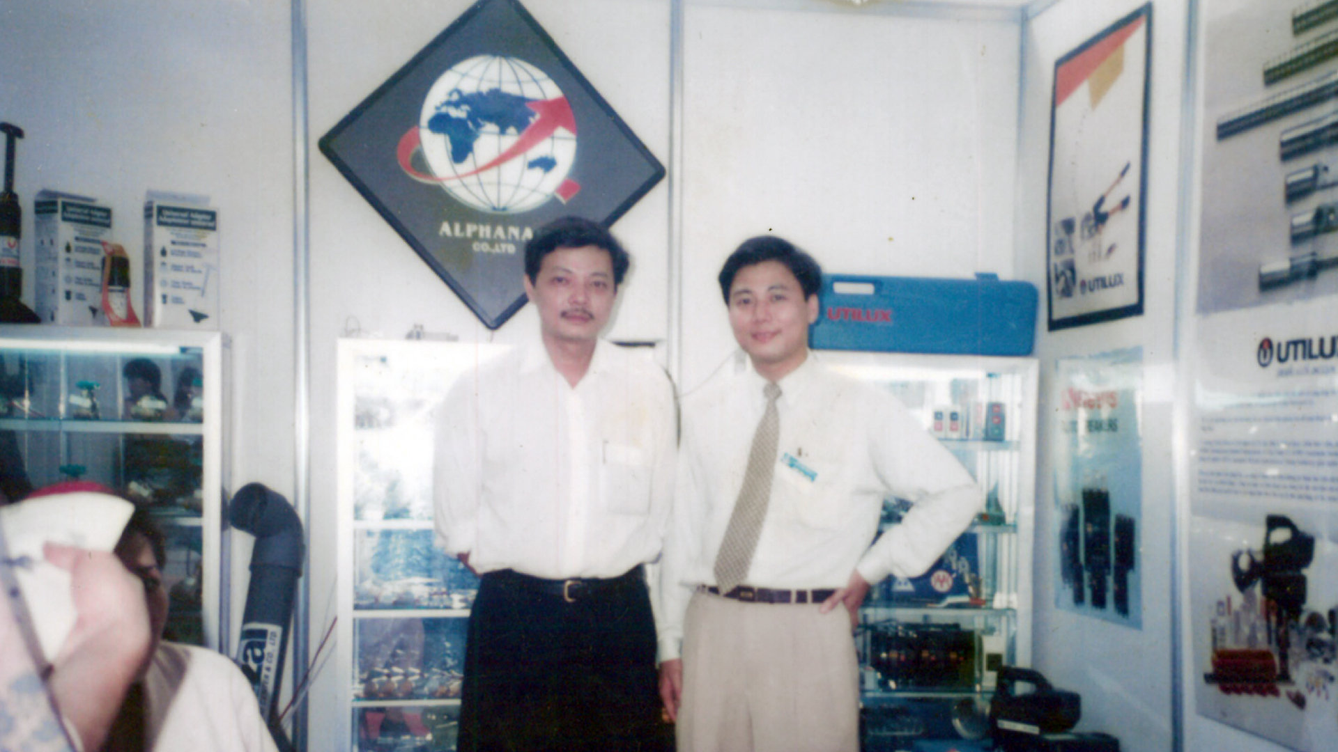 Alphanam: "Mũi thuyền xé sóng" chinh phục giấc mơ lớn- Ảnh 6. Alphanam: "Mũi thuyền xé sóng" chinh phục giấc mơ lớn- Ảnh 6.