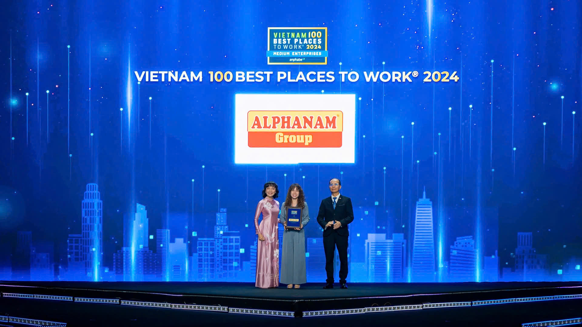 Alphanam: "Mũi thuyền xé sóng" chinh phục giấc mơ lớn- Ảnh 18. Alphanam: "Mũi thuyền xé sóng" chinh phục giấc mơ lớn- Ảnh 18.
