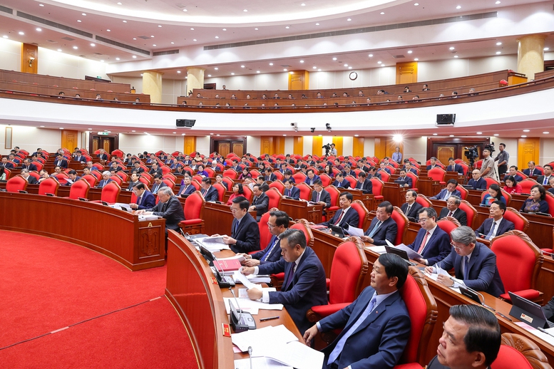 Khai mạc Hội nghị Trung ương lần thứ 13- Ảnh 4.