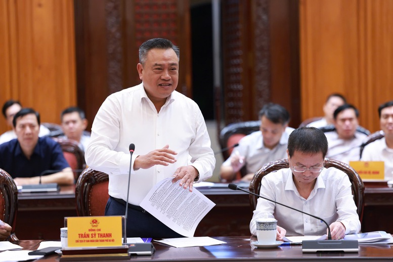 Thủ tướng chủ trì cuộc họp về tháo gỡ khó khăn vướng mắc cho các dự án tồn đọng, kéo dài- Ảnh 2.