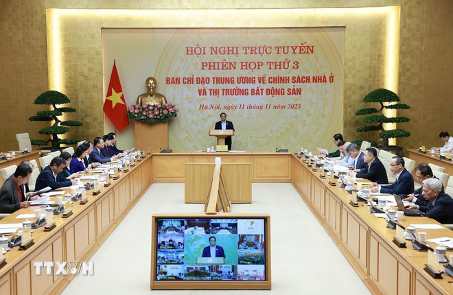 Thủ tướng: Phát triển nhà ở xã hội vì tình dân tộc, nghĩa đồng bào- Ảnh 2.