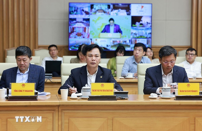 Thủ tướng: Phát triển nhà ở xã hội vì tình dân tộc, nghĩa đồng bào- Ảnh 3.