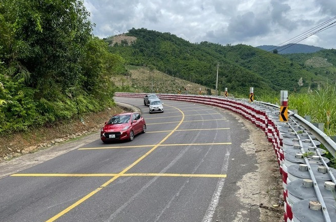 Cao tốc vượt núi hơn 25.000 tỷ đẹp nhất Việt Nam mà Tập đoàn Sơn Hải đề xuất đầu tư nhận chỉ đạo mới từ Bộ Xây dựng- Ảnh 2.