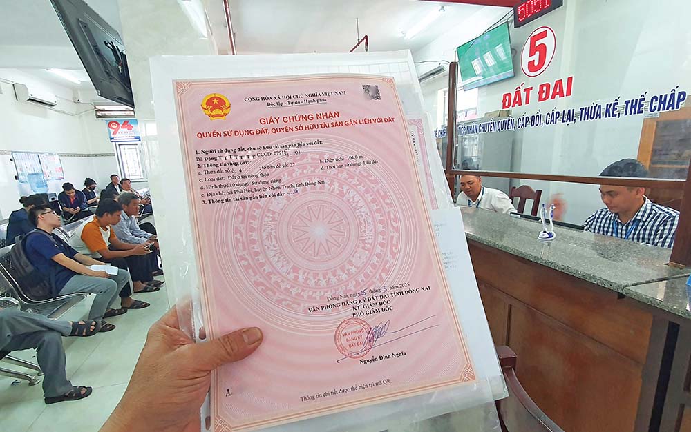 Luật thừa kế đất đai cho con 2025: Cách chia, điều kiện và thủ tục theo quy định mới nhất- Ảnh 1. Luật thừa kế đất đai cho con 2025: Cách chia, điều kiện và thủ tục theo quy định mới nhất- Ảnh 1.