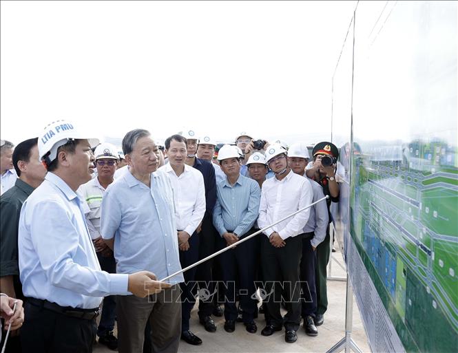 Tổng Bí thư Tô Lâm thăm Dự án Cảng Hàng không quốc tế Long Thành- Ảnh 2. Tổng Bí thư Tô Lâm thăm Dự án Cảng Hàng không quốc tế Long Thành- Ảnh 2.