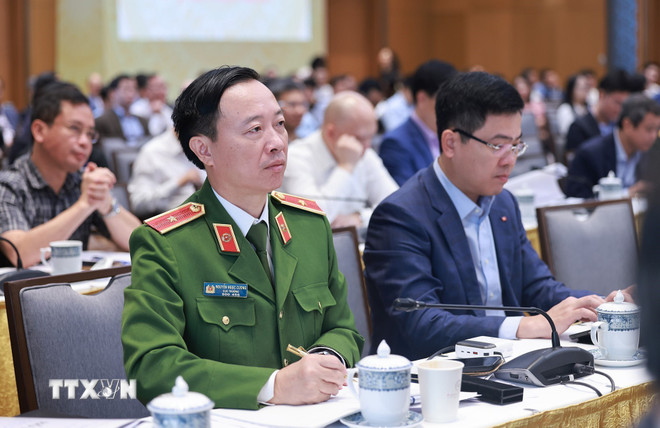 "Thúc đẩy phát triển khoa học, công nghệ, đổi mới sáng tạo, chuyển đổi số nhanh nhưng phải bền vững"- Ảnh 4.