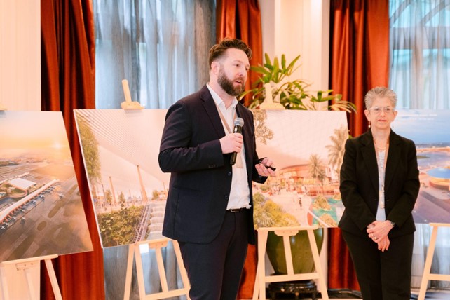 3 'ông lớn' kiến trúc toàn cầu góp mặt tại cuộc thi thiết kế nhà ga Cảng hàng không Quốc tế Gia Bình- Ảnh 2. 3 'ông lớn' kiến trúc toàn cầu góp mặt tại cuộc thi thiết kế nhà ga Cảng hàng không Quốc tế Gia Bình- Ảnh 2.