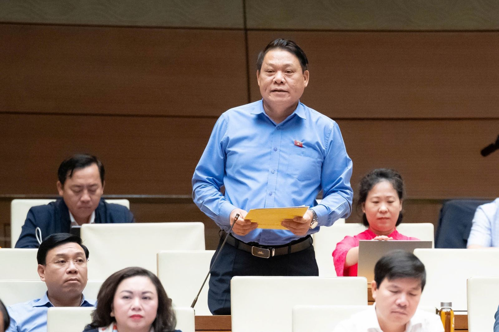 Quốc hội thảo luận nhiều nội dung quan trọng, biểu quyết thông qua Nghị quyết về phương án phân bổ ngân sách- Ảnh 3. Quốc hội thảo luận nhiều nội dung quan trọng, biểu quyết thông qua Nghị quyết về phương án phân bổ ngân sách- Ảnh 3.