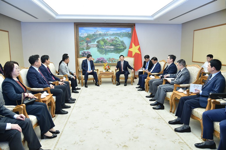 Hình ảnh tại buổi làm việc. Nguồn ảnh: Báo Chính phủ Hình ảnh tại buổi làm việc. Nguồn ảnh: Báo Chính phủ