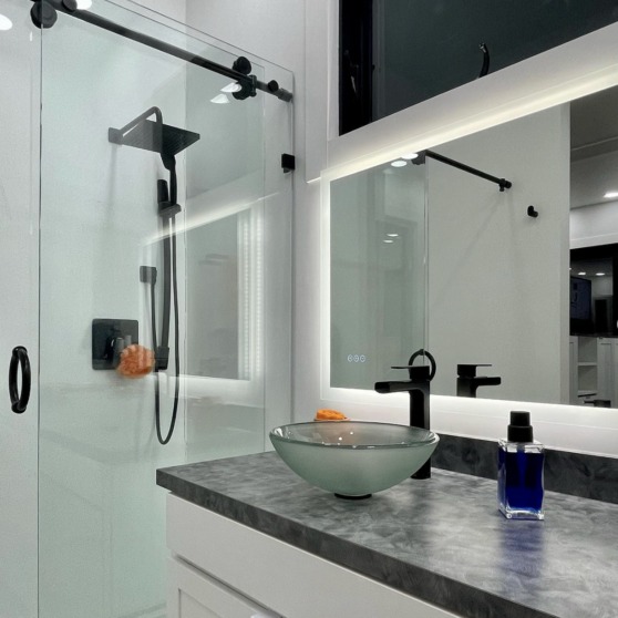 Có gì bên trong căn hộ đi thuê 37m2 của tỷ phú giàu bậc nhất thế giới Elon Musk?- Ảnh 5. Có gì bên trong căn hộ đi thuê 37m2 của tỷ phú giàu bậc nhất thế giới Elon Musk?- Ảnh 5.