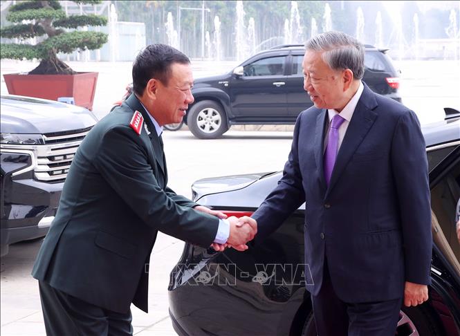 Công tác thanh tra cần chuyển trọng tâm từ "xử lý vi phạm" sang "phòng ngừa từ sớm, từ xa"- Ảnh 2. Công tác thanh tra cần chuyển trọng tâm từ "xử lý vi phạm" sang "phòng ngừa từ sớm, từ xa"- Ảnh 2.