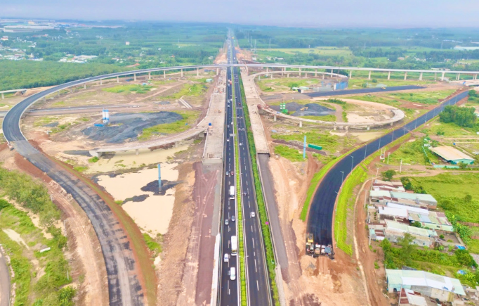 Chỉ hơn 1 tháng nữa, tuyến cao tốc 18.000 tỷ kết nối 2 tỉnh thành giàu nhất cả nước sẽ thông xe- Ảnh 2.