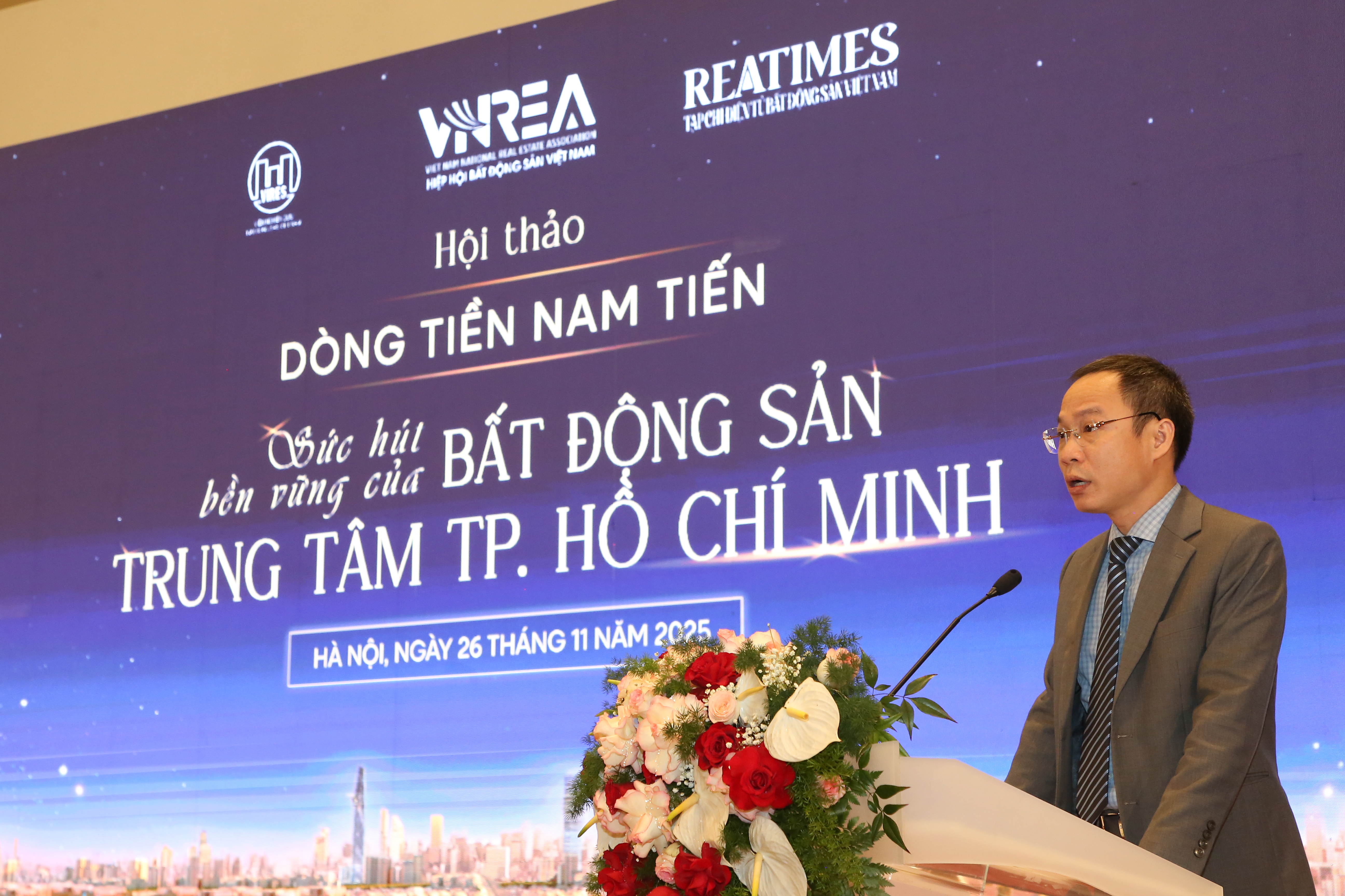 Dòng tiền Nam tiến ‘dồn dập’ chảy về phân khúc chung cư hạng sang trung tâm TP.HCM- Ảnh 1. Dòng tiền Nam tiến ‘dồn dập’ chảy về phân khúc chung cư hạng sang trung tâm TP.HCM- Ảnh 1.