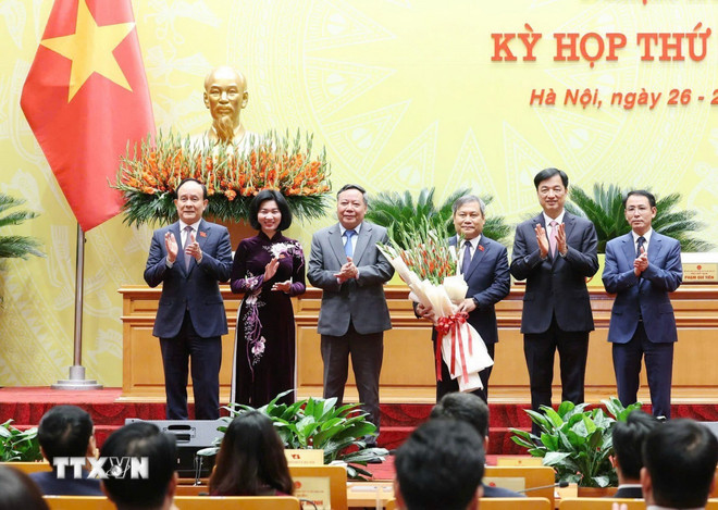 Ông Vũ Đại Thắng được bầu giữ chức Chủ tịch Ủy ban Nhân dân thành phố Hà Nội- Ảnh 2.