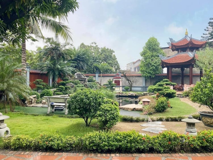 Ngợp mắt với biệt phủ 1.000m2 toàn gỗ quý, kiến trúc đậm dấu ấn làng quê Bắc Bộ- Ảnh 6. Ngợp mắt với biệt phủ 1.000m2 toàn gỗ quý, kiến trúc đậm dấu ấn làng quê Bắc Bộ- Ảnh 6.