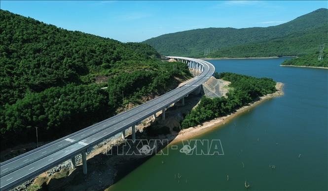 Hầm xuyên núi duy nhất trên tuyến cao tốc Bắc - Nam qua Hà Tĩnh: Công trình kỳ vĩ thi công trên địa chất rời rạc, công nghệ NATM của Áo- Ảnh 4.