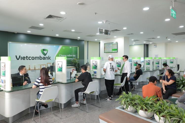 Cập nhật lãi suất ngân hàng Vietcombank tháng 11/2025- Ảnh 1.