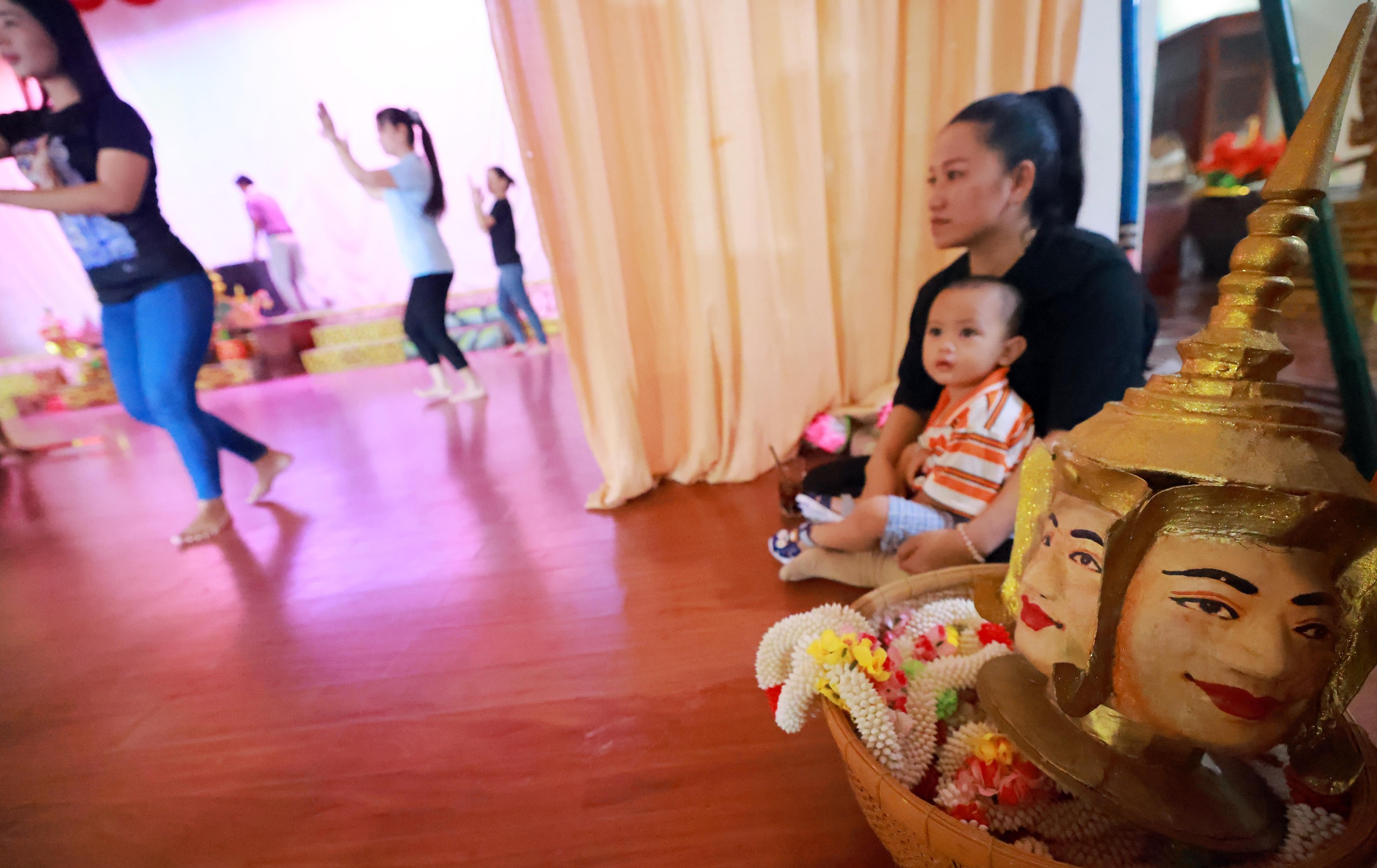 Photo Travel: Thăm nơi bảo tồn dân ca, dân vũ Khmer- Ảnh 4. Photo Travel: Thăm nơi bảo tồn dân ca, dân vũ Khmer- Ảnh 4.