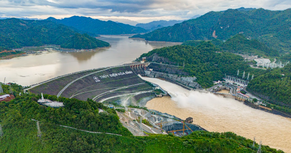 Việt Nam sẽ có 2 công trình thủy điện lớn nhất Đông Nam Á- Ảnh 1. Việt Nam sẽ có 2 công trình thủy điện lớn nhất Đông Nam Á- Ảnh 1.