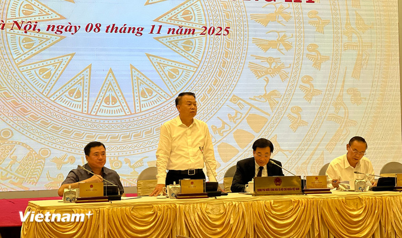 Bộ Tài chính: Tăng cường giám sát để thị trường phát triển an toàn, minh bạch- Ảnh 1. Bộ Tài chính: Tăng cường giám sát để thị trường phát triển an toàn, minh bạch- Ảnh 1.