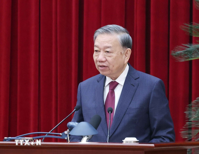 Hệ thống chính trị từ “cồng kềnh - phân tán” sang “tinh gọn - liên thông - hiệu lực - hiệu quả”- Ảnh 1.