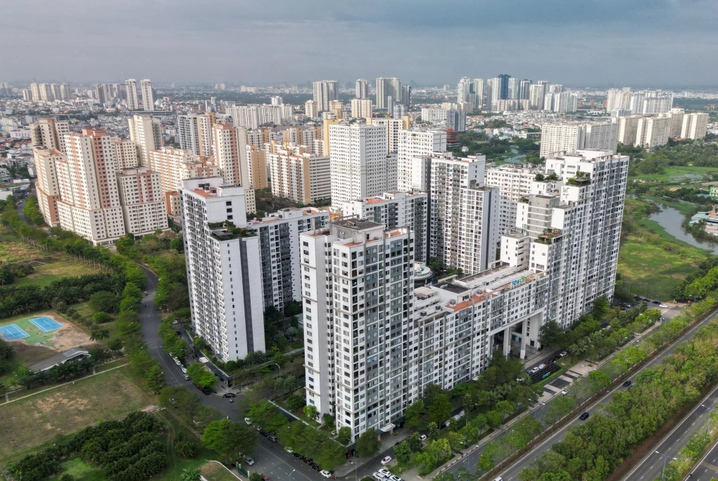 Nguồn cung nhà ở xã hội TP.HCM tăng trong bối cảnh giá nhà lập đỉnh- Ảnh 1.