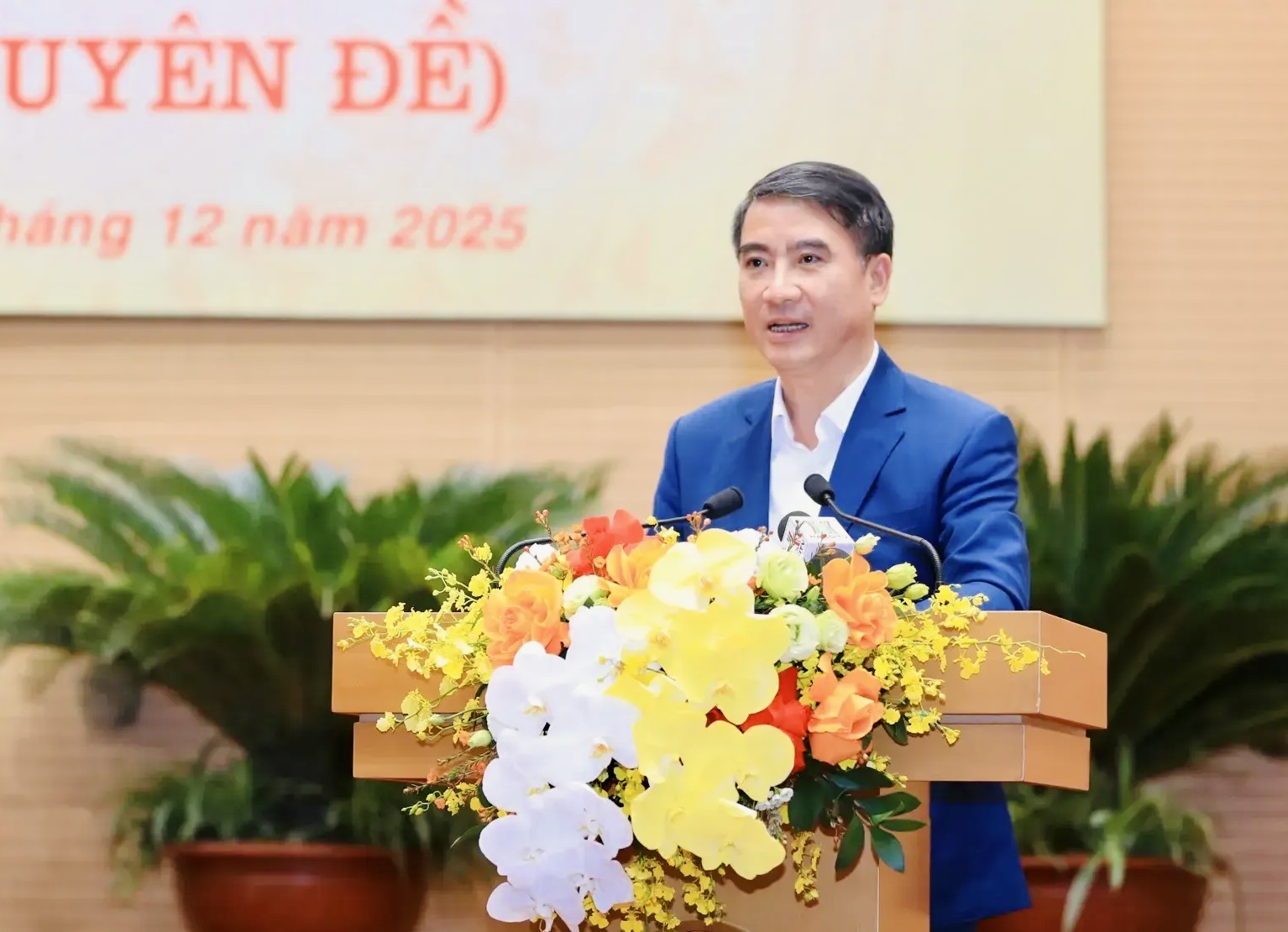 Hà Nội thông qua nghị quyết gỡ vướng trong bồi thường, tái định cư cho các dự án trọng điểm- Ảnh 1. Hà Nội thông qua nghị quyết gỡ vướng trong bồi thường, tái định cư cho các dự án trọng điểm- Ảnh 1.