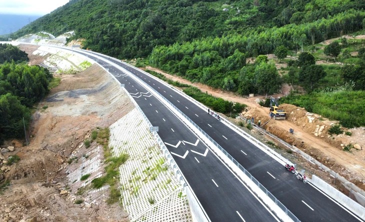 Chỉ 4 ngày nữa, chính thức thông xe cao tốc giúp Tập đoàn Sơn Hải ‘ẵm’ thưởng hơn 100 tỷ- Ảnh 1.