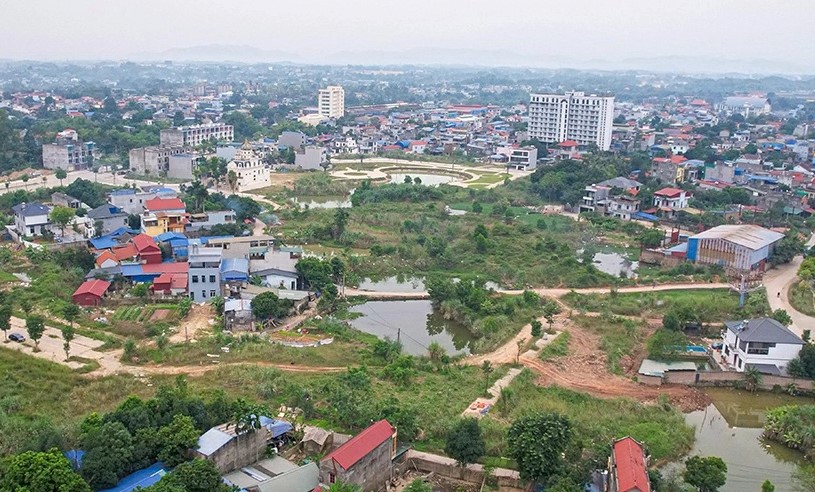 Chủ tịch UBND tỉnh Thái Nguyên chỉ đạo giải quyết vụ khách hàng nộp tiền 7 năm chưa được giao đất tại dự án của Kosy- Ảnh 2. Chủ tịch UBND tỉnh Thái Nguyên chỉ đạo giải quyết vụ khách hàng nộp tiền 7 năm chưa được giao đất tại dự án của Kosy- Ảnh 2.