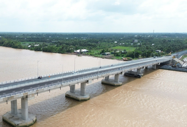 Thông xe cầu vượt sông 4.000 tỷ xóa bỏ toàn bộ các bến phà lâu đời, nối thông 2 tỉnh thành miền Tây- Ảnh 2.