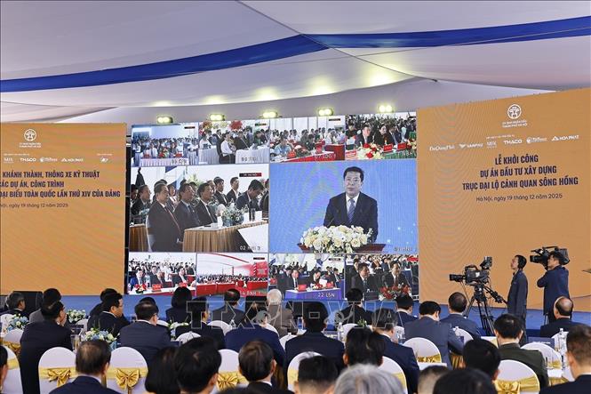 Chủ tịch Quốc hội dự Lễ khởi công Dự án Trục Đại lộ Cảnh quan sông Hồng- Ảnh 5.