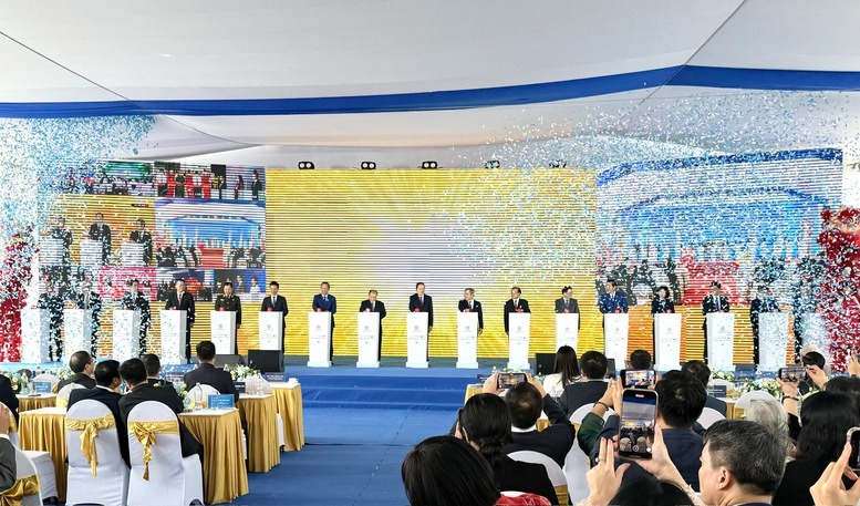 Lộ diện 6 tập đoàn được trao quyết định đầu tư siêu dự án 855.000 tỷ lớn nhất trên địa bàn TP. Hà Nội- Ảnh 1.